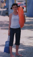 rena017.jpg (48910 bytes)